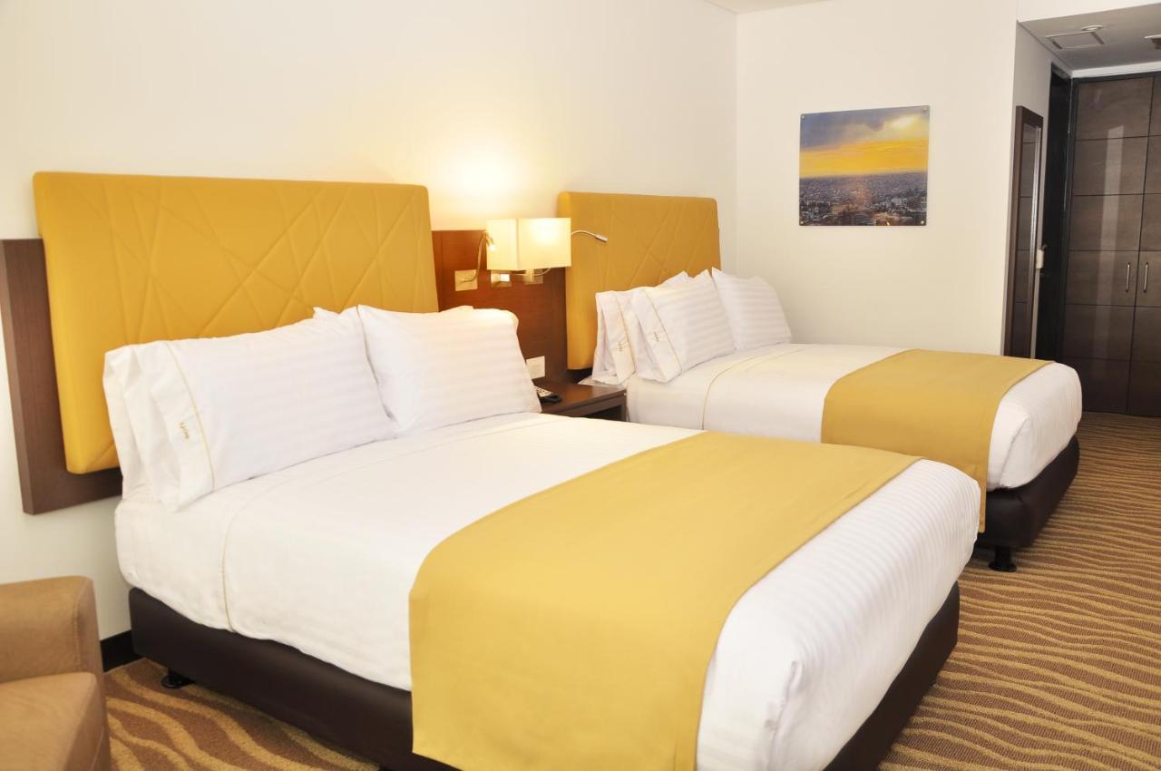 Holiday Inn Express & Suites Bogota Zona Financiera By Ihg Екстер'єр фото