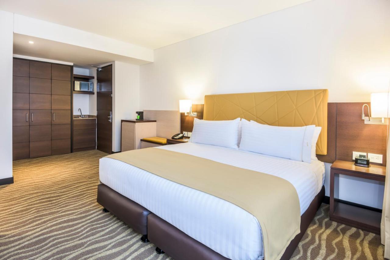 Holiday Inn Express & Suites Bogota Zona Financiera By Ihg Екстер'єр фото