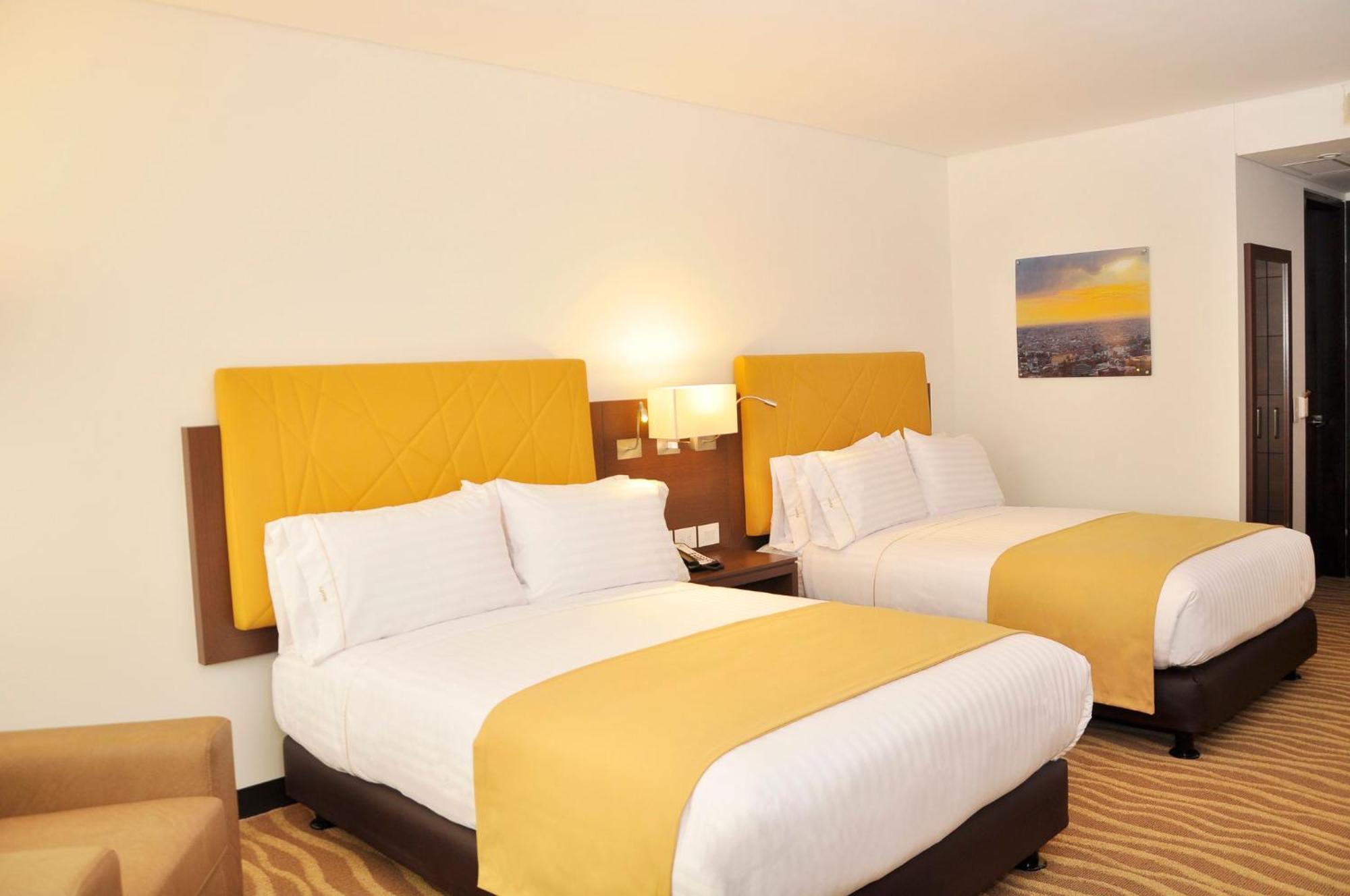 Holiday Inn Express & Suites Bogota Zona Financiera By Ihg Екстер'єр фото